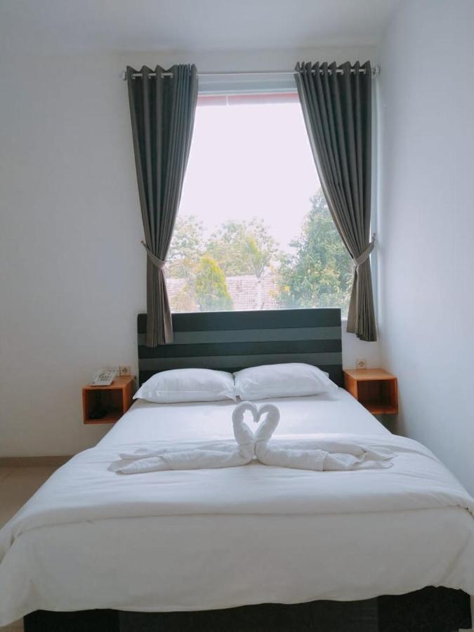 Jaya Sakti Hotel Blora ภายนอก รูปภาพ